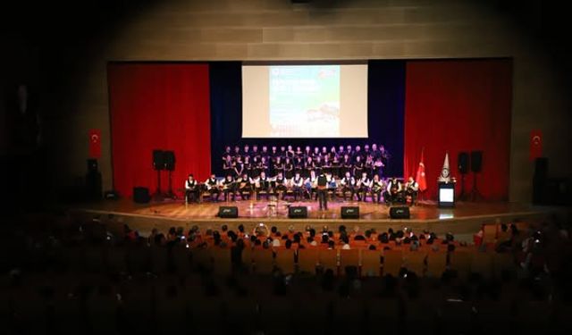 EBYÜ’de Eğin sıra odası konseri büyük beğeni topladı