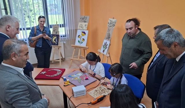 Erzincan BİLSEM’de proje sergisi açıldı