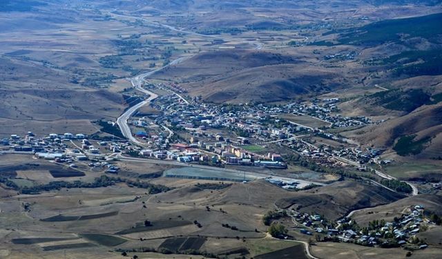 Erzincan’da 967 m² bahçeli ev uygun fiyata satılacak