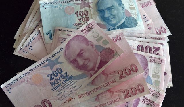 100 bin TL ihtiyaç kredisi geri ödemesi en düşük banka