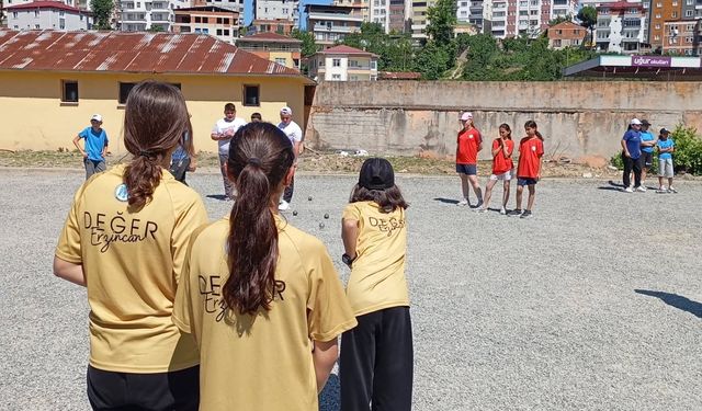 Erzincan Bocce takımı yarı filnalde