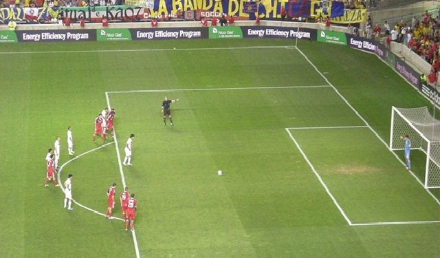 Futbola üç kural değişikliği geliyor