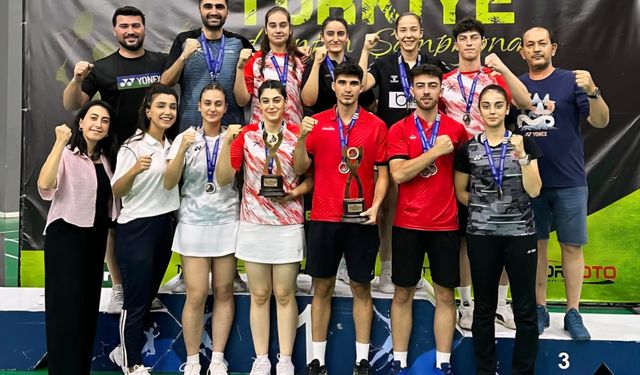Büyükler Türkiye Badminton Şampiyonu Erzincanlılar oldu