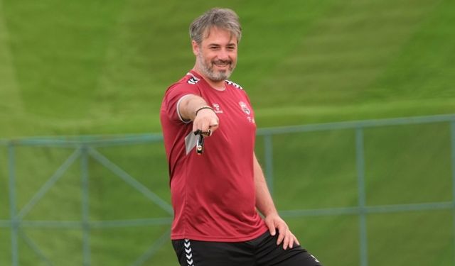Erzincanspor’un Hocası Azak, “ Telaş yapmayın”