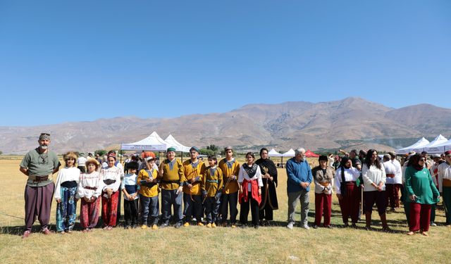 Erzincan’da Mengücek Gazi Menzil Kupası Başladı