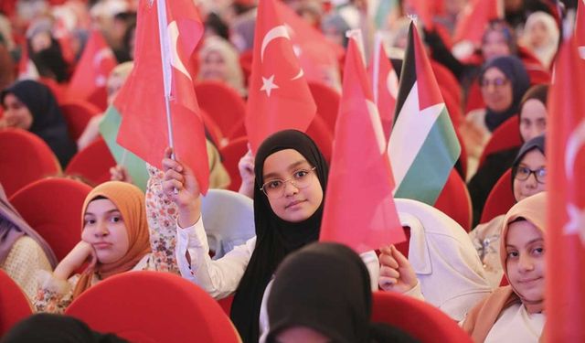 TDV’den 45 bin öğrenciye eğitim ve kültür desteği