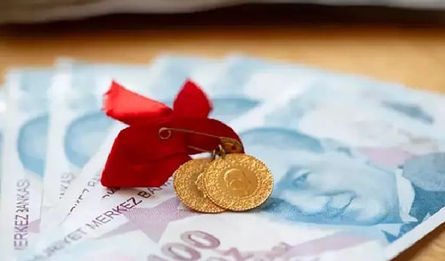 Altın fiyatları haftayı rekorla açtı