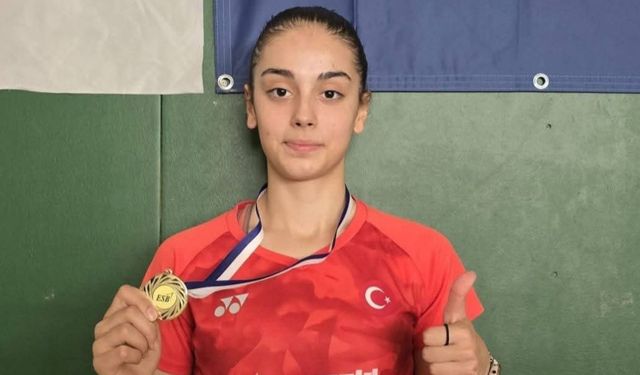 Erzincanlı Milli Sporcu Aleyna Korkut Amerikalı rakibi yendi