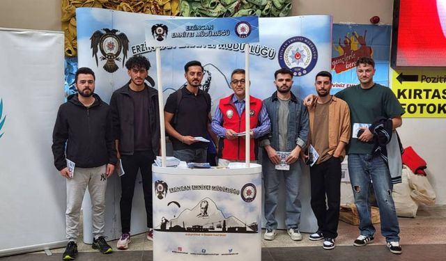 Erzincan polisi 12 bin öğrenciye ulaştı...