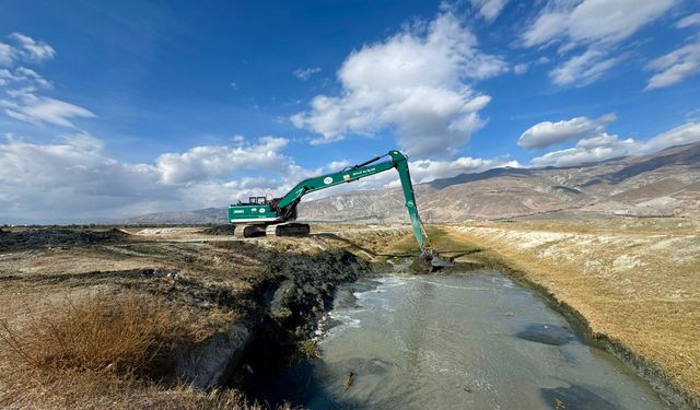 Erzincan Akyazı Mahallesinde çalışmalar başladı....