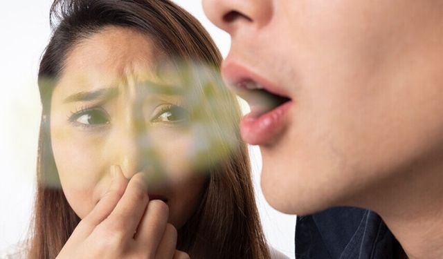 Ağız kokusundan nasıl kurtulursunuz?