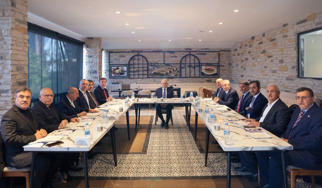 EBYÜ Vakfı Yönetim Kurulu, Binali Yıldırım Başkanlığında Toplandı