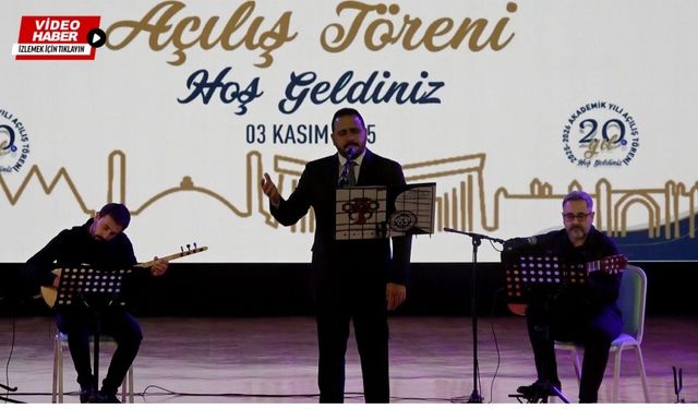 Üniversite akademik yılı açılışı Erzincan Türküleriye başladı