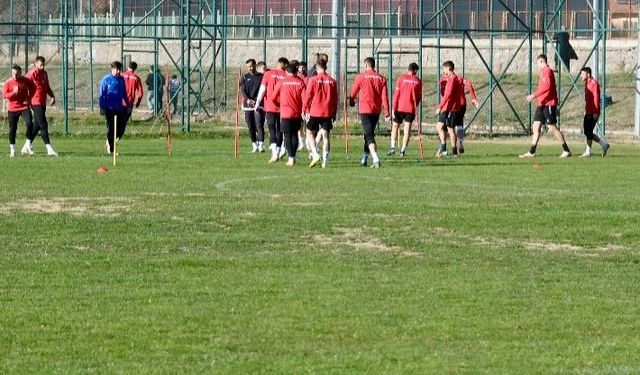 Erzincanspor deplasmanda 3 puan arayacak