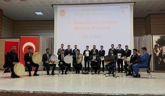Erzincan’da tarihi gün: Diyanet akademisi ilk mezunlarını verdi