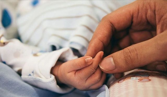 Doğum ve babalık izinleri değişiyor