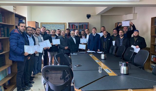 Erzincan'da aileyi güçlendiren eğitim sona erdi