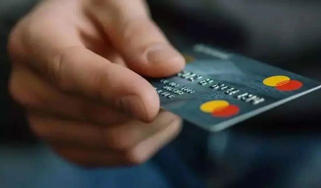 Kredi kartı faiz oranlarında indirime gidildi