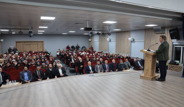 Erzincan'da birlik ve bereket gecesi: Üç aylar programına yoğun katılım
