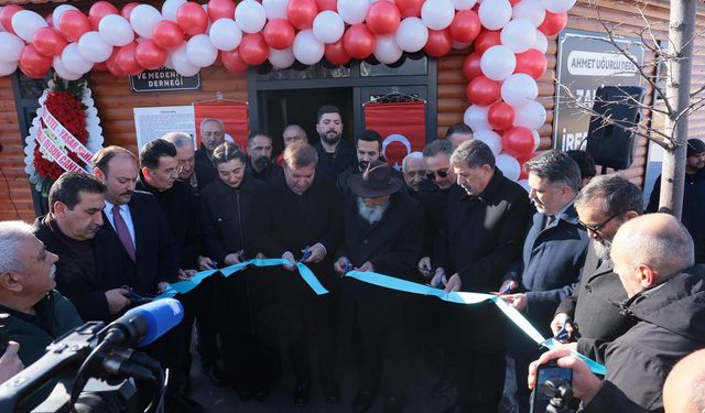 Erzincan'da Gönülleri Birleştiren Zakirlik ve İrfan Ocağı Açıldı