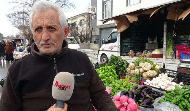 Erzincan'da Pazar esnafı ,Başkan Aksun’a ricada bulundu