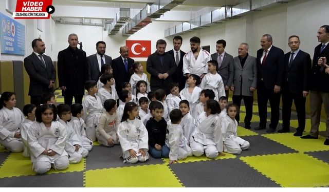 Vali Aydoğdu’dan minik sporculara kahvaltı sözü