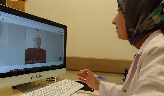 Erzincan’da hastalarına online bakma dönemi