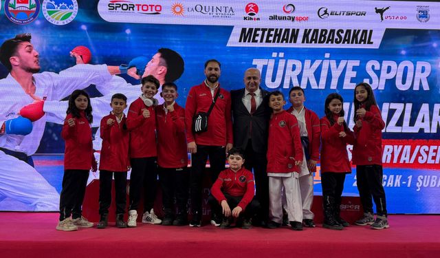 Erzincanlı sporcular Sakarya'da damga vurdular