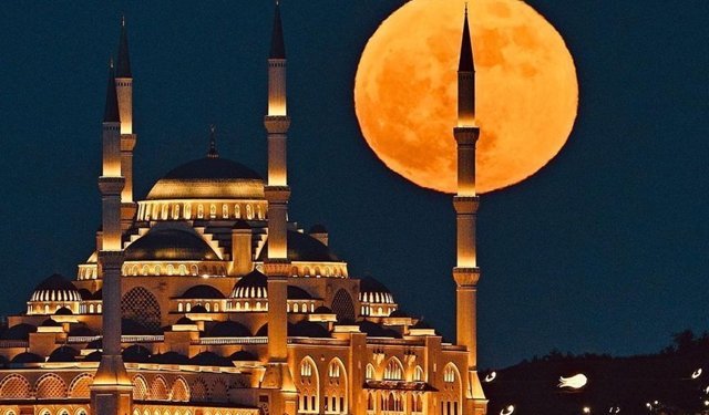 Türkiye'de en çok ziyaret edilen cami ve türbeler