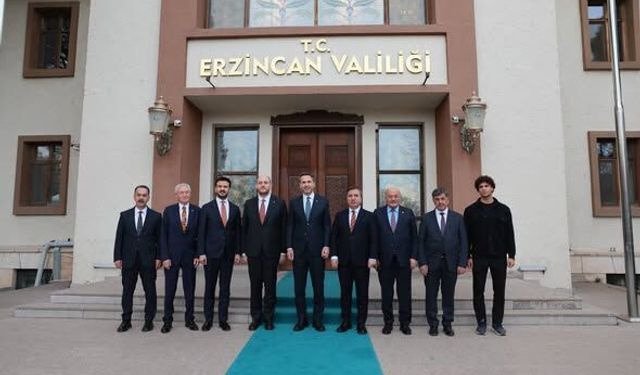 Bakan Bayraktar Erzincan’da: Zirve Kadro Valilikte Buluştu