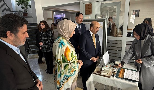 Erzincan’da "Sanatın Diliyle Değerlerimiz" sergisi