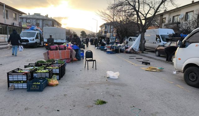 Erzincan'da Pazarcı da Vatandaş da Şokta