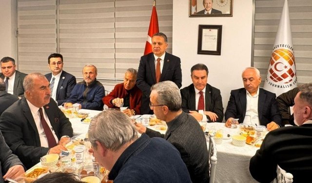 KGK’nın Ankara İftar Buluşması: Gündem Bölgesel Savaş