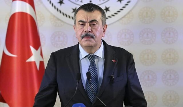 Bakan Okullarda 7 Maddelik Yeni Güvenlik Paketini Açıkladı!