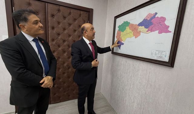 CHP, Tarihi Erzincan Lisesi'ni gündeme taşıdı