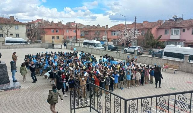 Erzincan Dikkat! Okullar Açılmadan Gündem Oldu: Listede 18 Dikkat Çeken Yasak Var