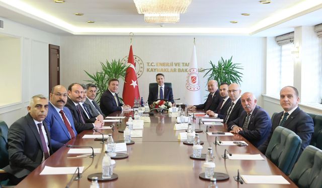 Ankara’da Erzincan Zirvesi: Yatırımlar Masaya Yatırıldı