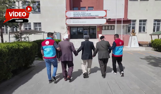 Erzincan'da Genç Zanaatkarlar Büyüklerin Duasını Aldı..