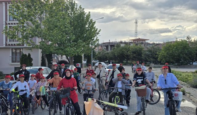 Erzincan'da: ​"Geleceğe Sağlıklı Pedallar Atıyoruz"