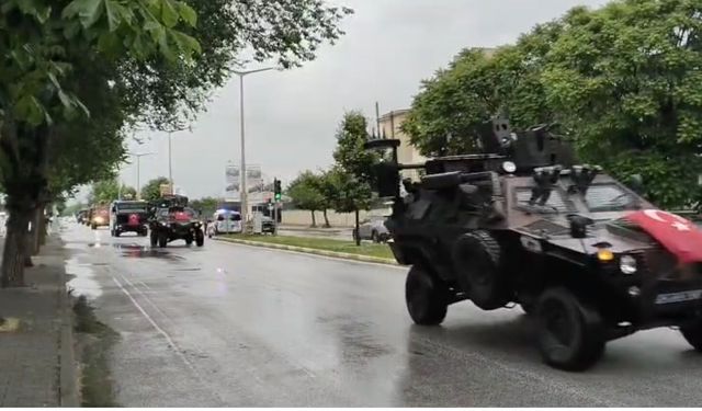 Erzincan’da Sirenler Bu Kez Kutlama İçin Çaldı!
