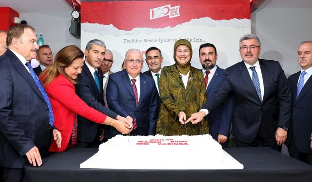 Millî Savunma Bakanı Kızılay Maden Suyunun 100 yılını kutladı