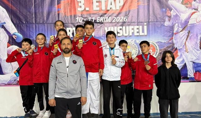 Artvin’den Erzincan’a Gurur Tablosu! Şehre Tam 12 Madalyayla Döndüler