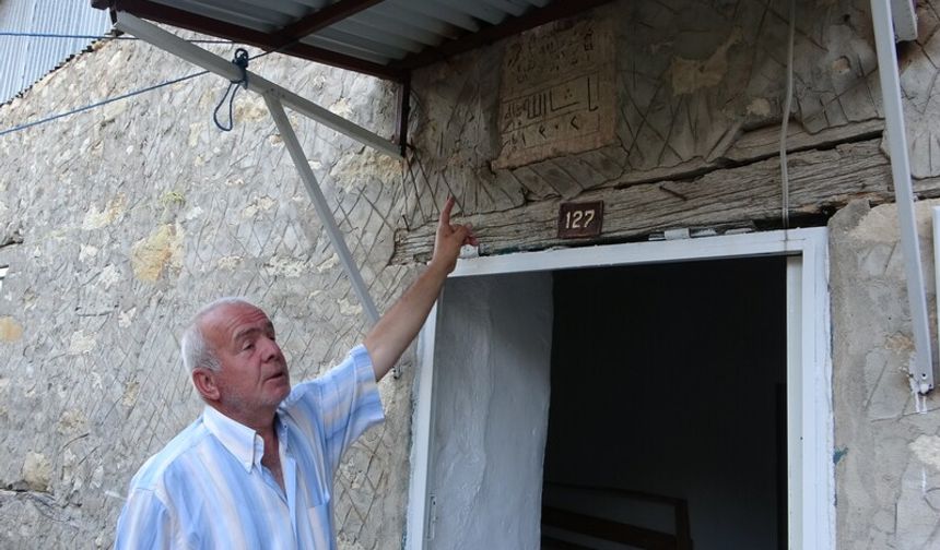 136 yıllık Kerpiç Cami Görenleri Şaşırtıyor