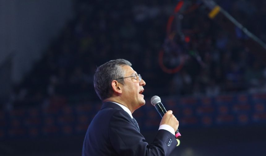 CHP'nin yeni genel başkanı Özgür Özel oldu!