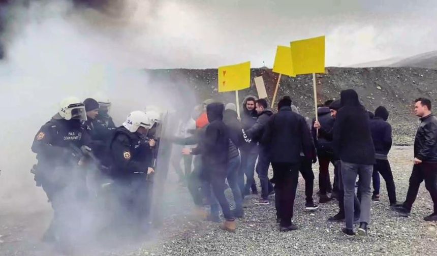 Erzincan’da polislerin tatbikatı gerçeği aratmadı