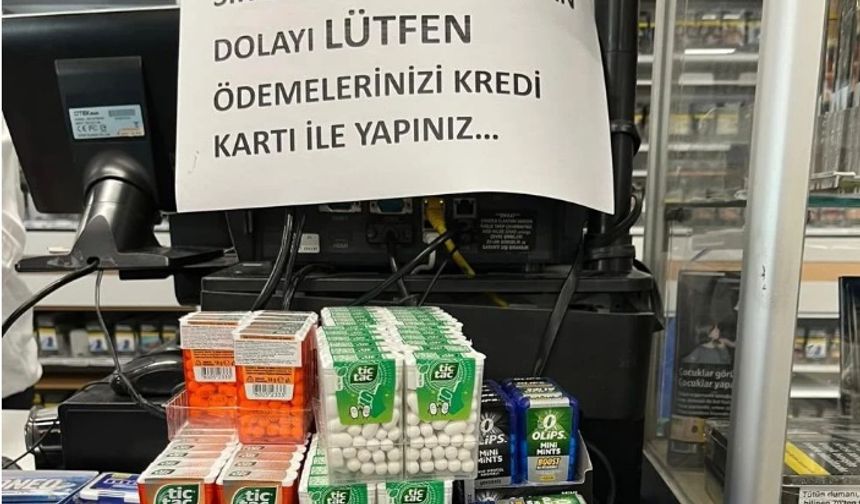 Madeni para kıtlığı esnafı canından bezdirdi!