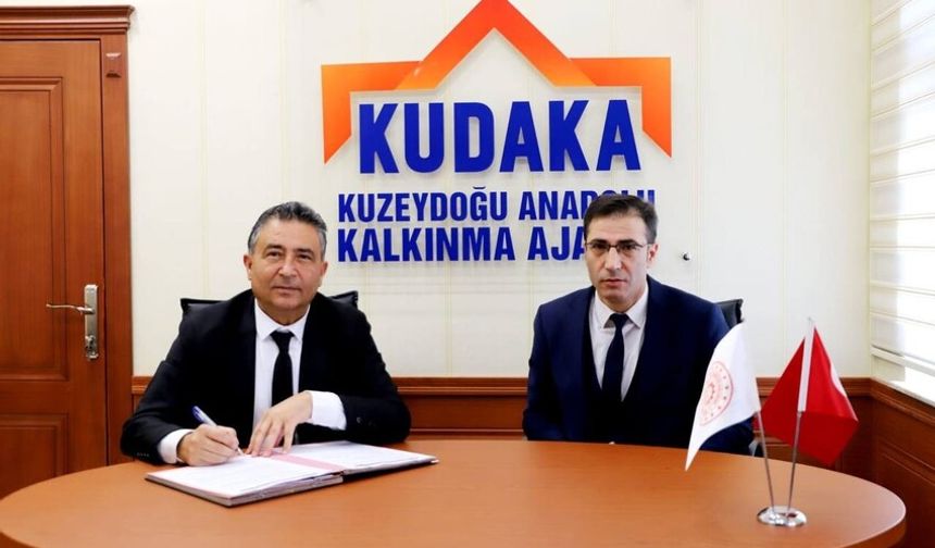 KUDAKA’ dan ‘Bayburt Öğretmen Akademisi Proje Yazma Eğitimleri' projesine destek