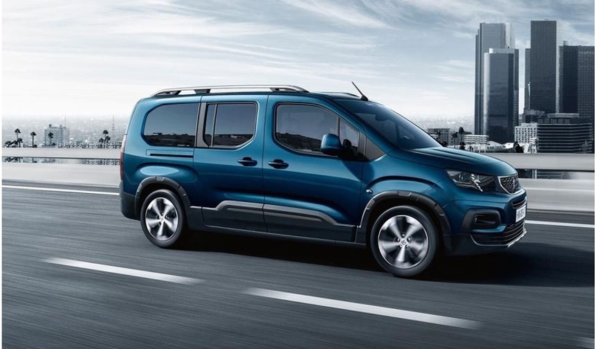 Doblo’ya başka bir rakip daha Peugeot Rifter!