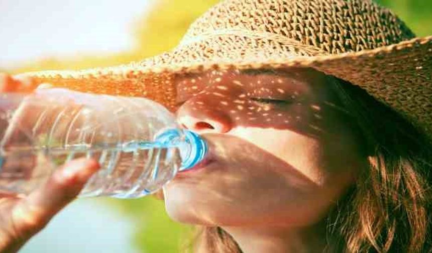 Su ne zaman içilmeli? Hangi saatlerde içilen su kilo vermeye yardımcı olur?
