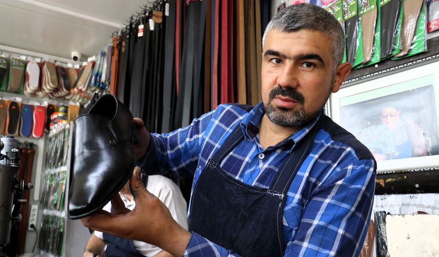 Malatyalı ayakkabıcıdan Cumhurbaşkanı Erdoğan’a özel ayakkabı